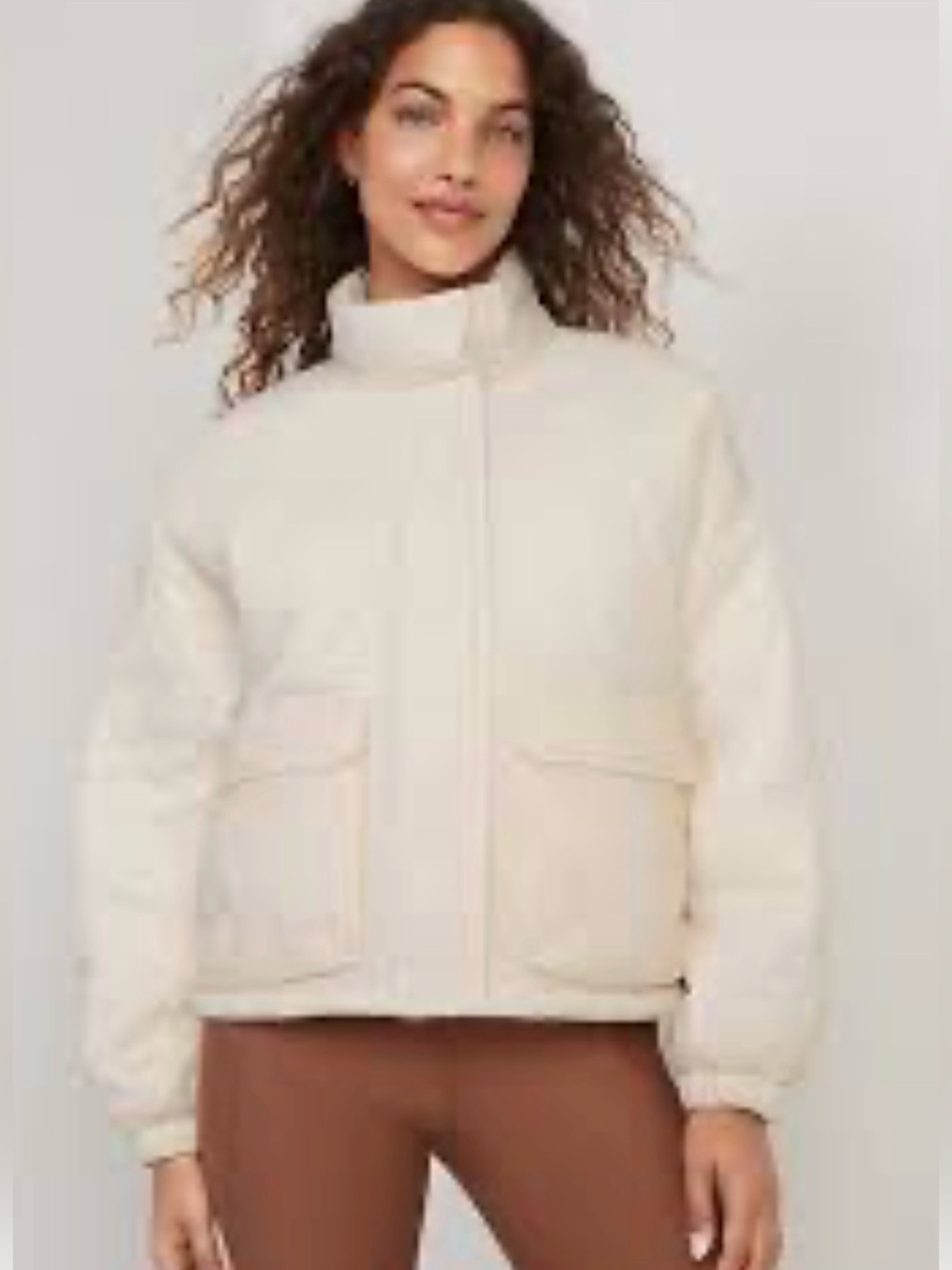 Old Navy Cream Packable Water Resistant Oversized Puffer.
Quilted Puffer Jacket